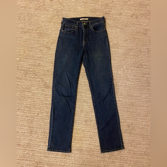 Levi’s High Rise Straight Leg Jeans - Picture 2 of 6